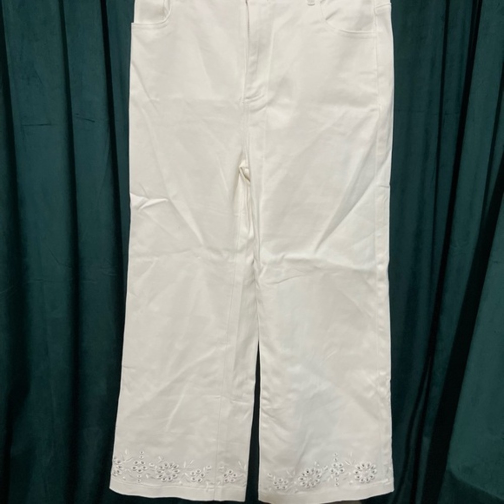 White Flare & Wide Leg Jeans